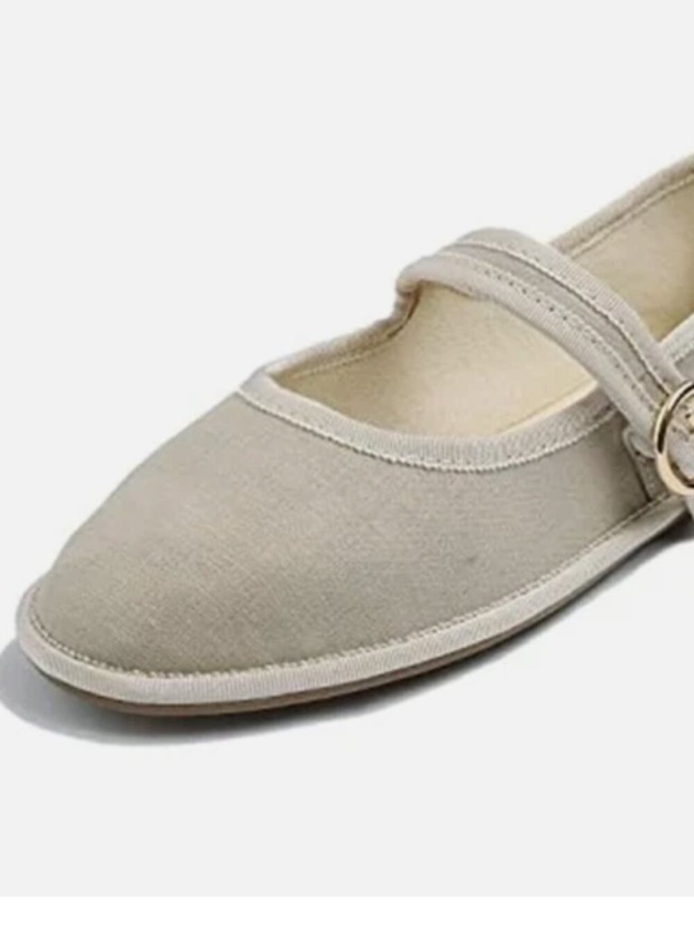 NIB FEVERSOLE Shoes Women's Size {9.5} Round Toe/ Mary Jane Style/Metal Buckle